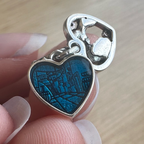 NWOT Pandora x Disney Lady & the Tramp Heart Dangle Charm #798634C01 - Picture 7 of 11